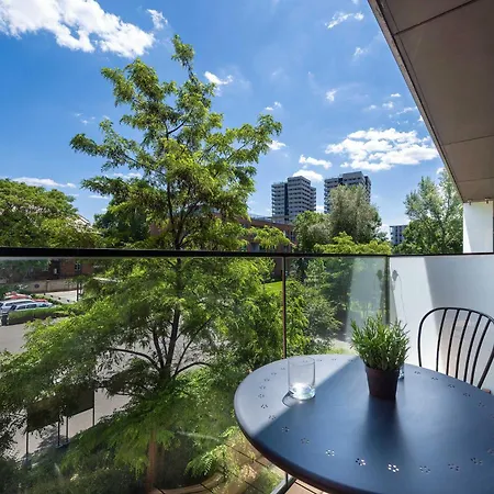 Διαμέρισμα Piekarnia Modern With A Balcony And A Workspace By Renters